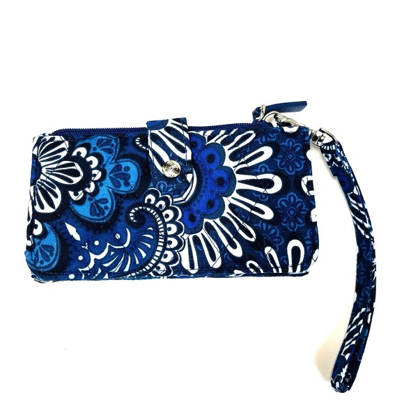 Vera Bradley RFID Wristlet Wallet Navy Petal Splash Floral Preppy Excellent Cond - Picture 2 of 6